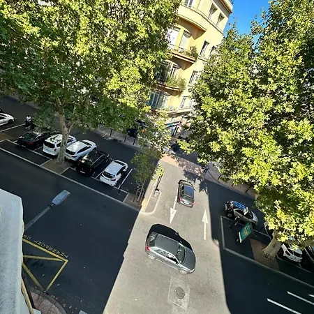 Appartamento Lumineux Et Spacieux 2 Avec Parking Gratuit Dans La Rue *