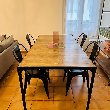 Lumineux Et Spacieux 2 Avec Parking Gratuit Dans La Rue Apartamento Perpinhã